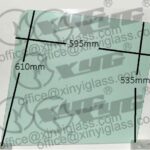 LH & RH FRONT DOOR GLASS GREEN